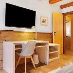 Fluh *
