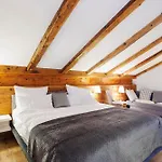 Fluh Tatil Evi *